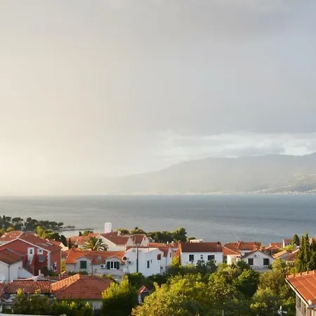 Natalia Lägenhet Supetar