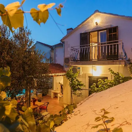 Lägenhet Natalia Supetar